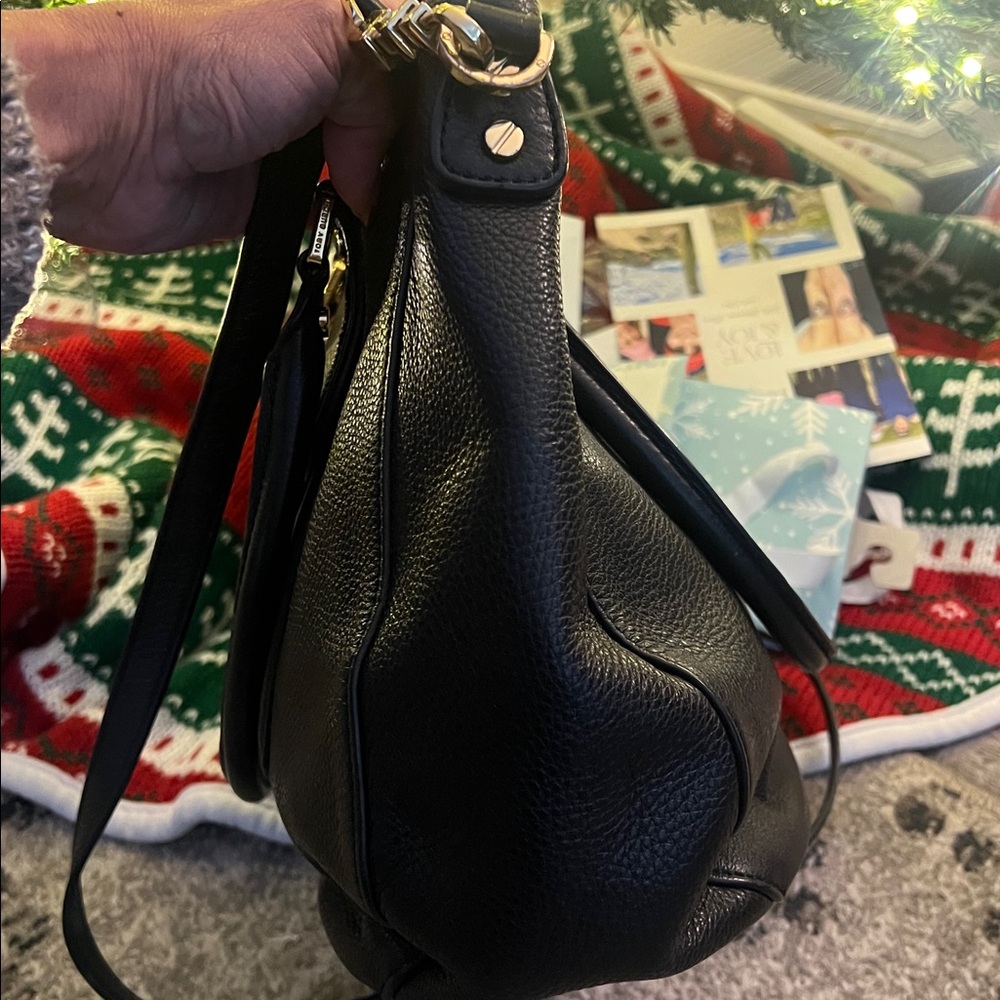 Authentic Tory Burch - Picture 4 of 14